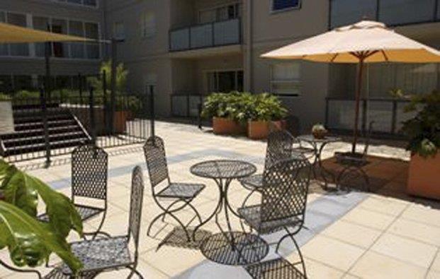 Punthill Burwood Aparthotel Restoran gambar